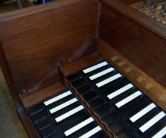 Double Manual French Harpsichord by William Dowd, keyboard end